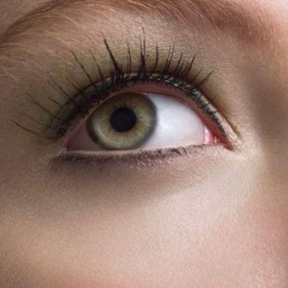 Let your eyes express who you are - Picture 5 of 6